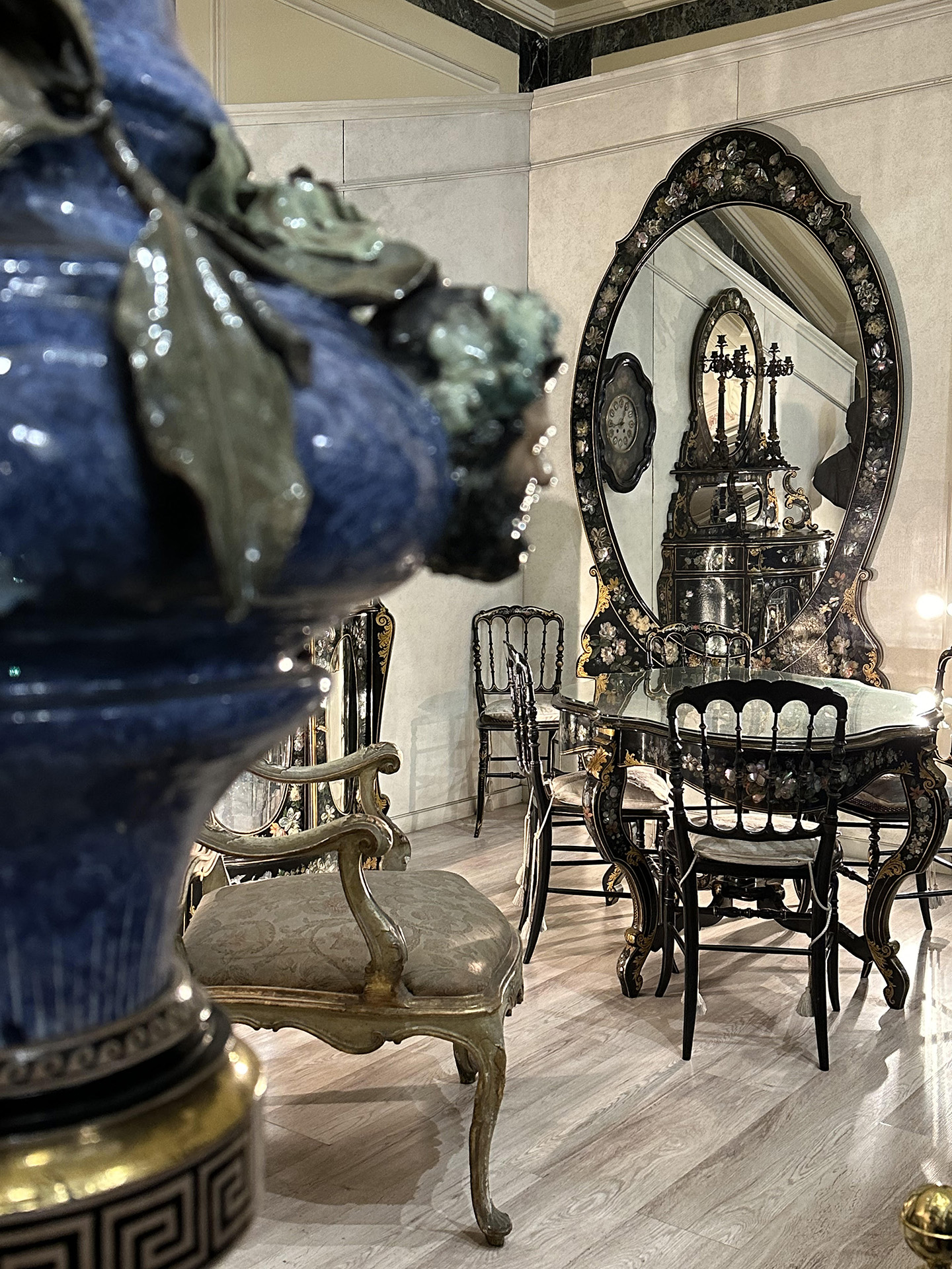 Scalone particolare | Matteo Caracciolo