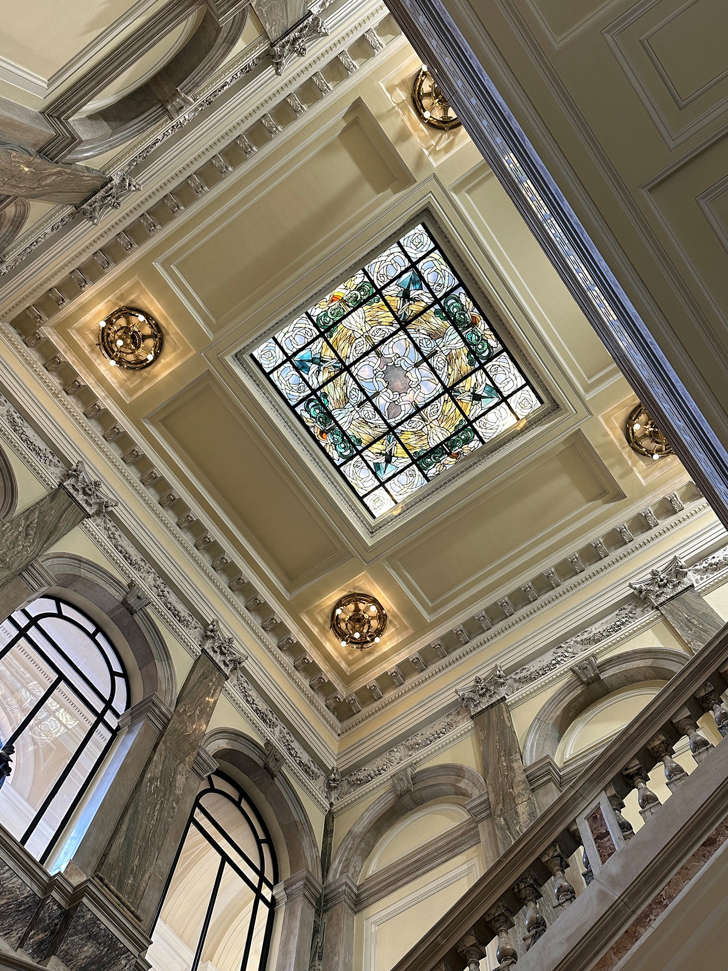 Scalone Soffitto | Elena Razzano